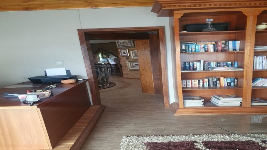 4 Bedroom Property for Sale in Deneysville Free State